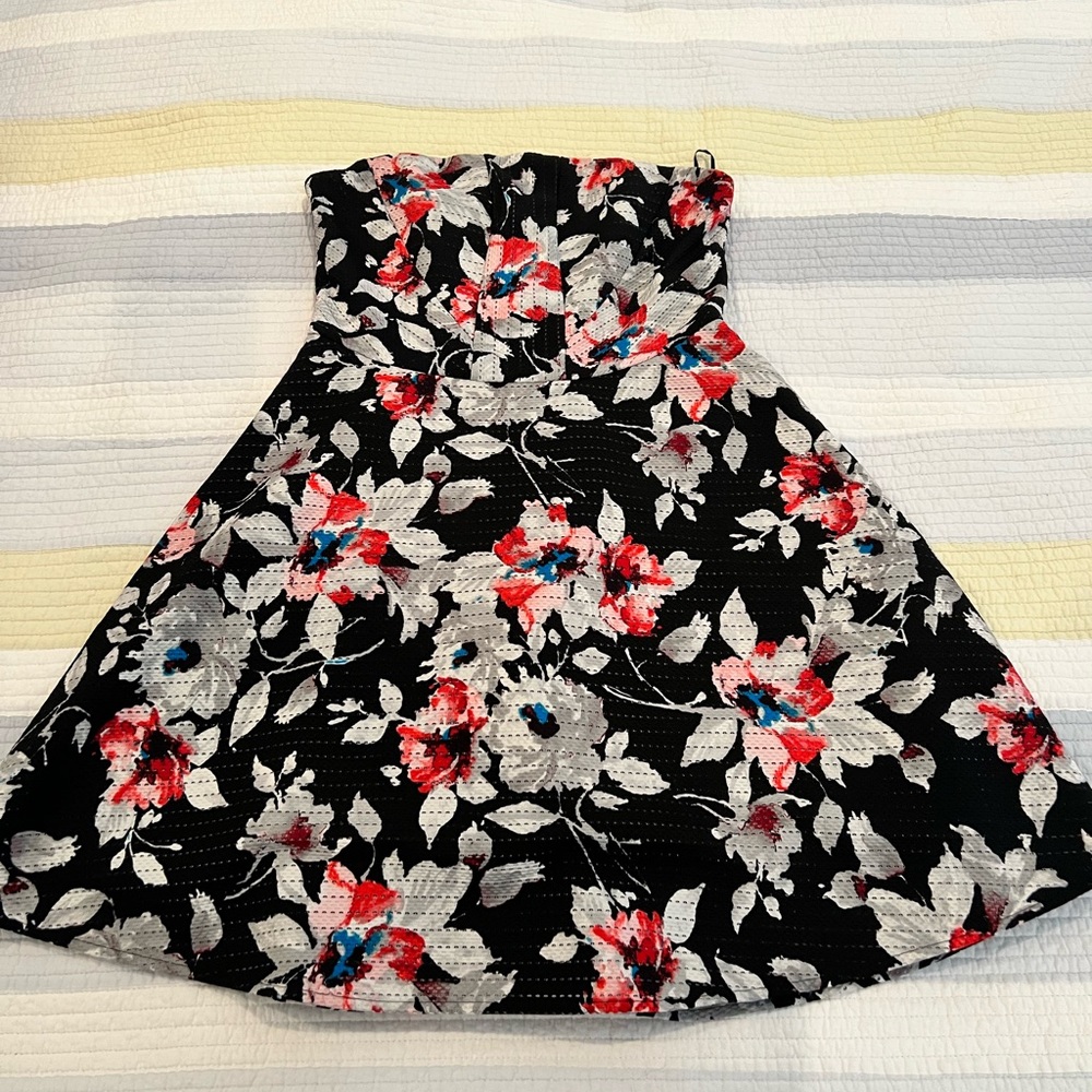 Express strapless dress
